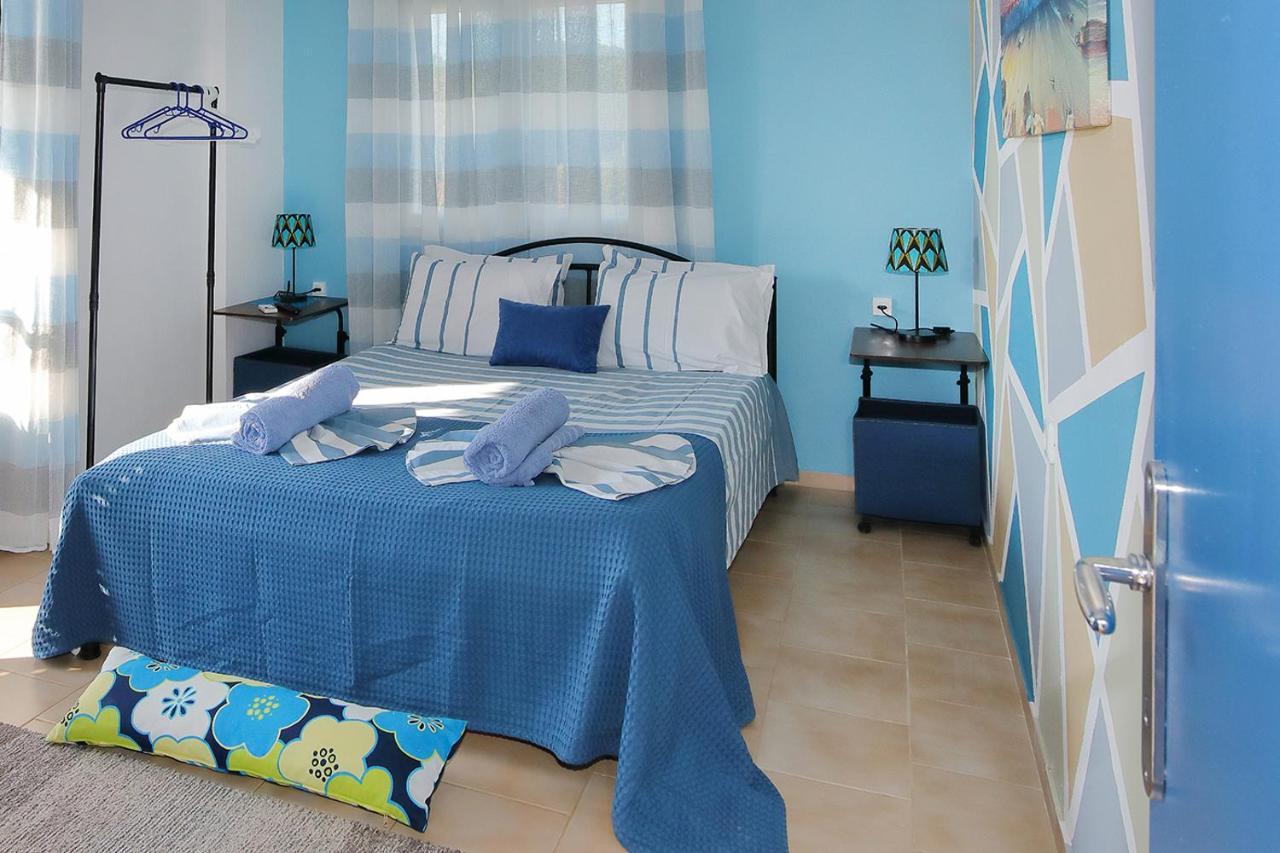 ניקיטי Maras Marinas Home מראה חיצוני תמונה