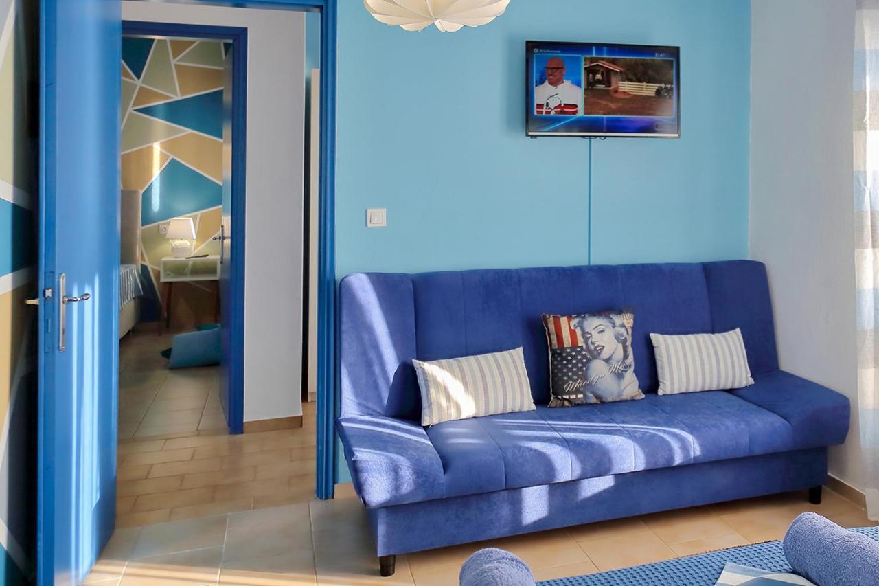 ניקיטי Maras Marinas Home מראה חיצוני תמונה