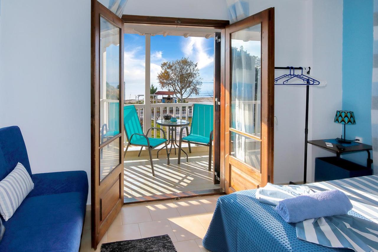 ניקיטי Maras Marinas Home מראה חיצוני תמונה