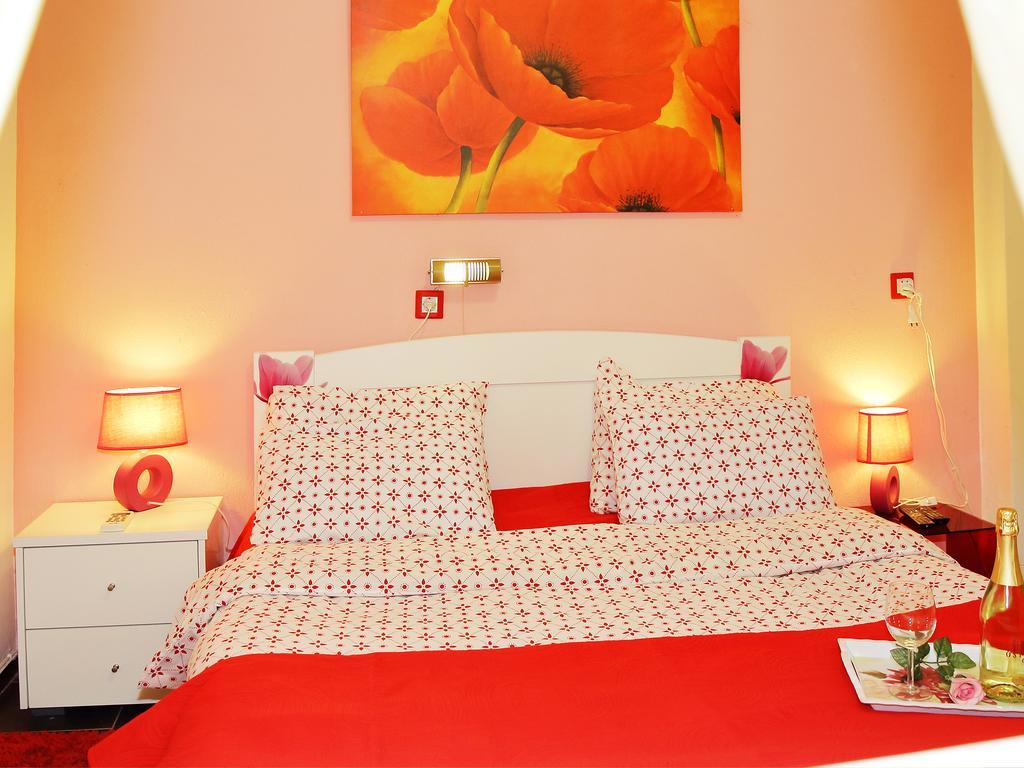 ניקיטי Maras Marinas Home מראה חיצוני תמונה